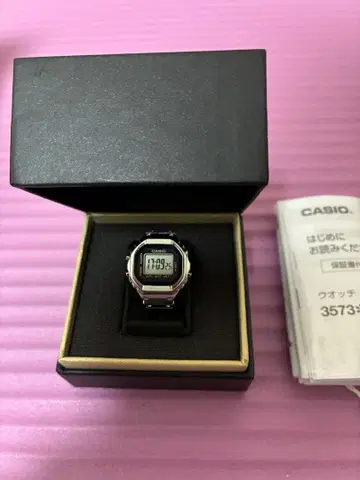 CASIO CRW-001-1NR 디지털 워치