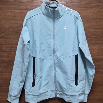 TaylorMade 라이트 블루 집업 셔츠