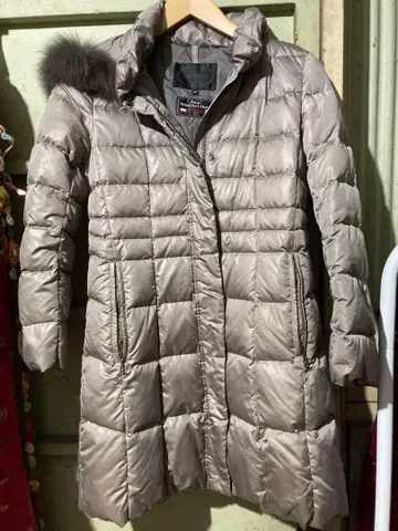 UNTITLED 후드 부착 다운 자켓 사이즈 0