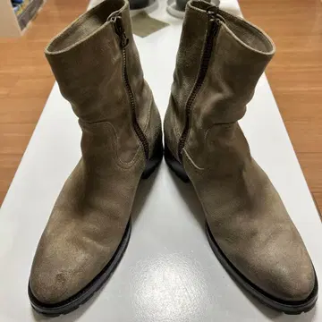 부테로 BUTTERO B825 비브람 밑창 새상품 사이즈 41