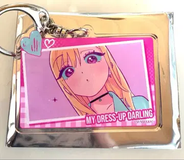 그 비스크돌은 사랑을 한다 POPUP 아크릴 키링