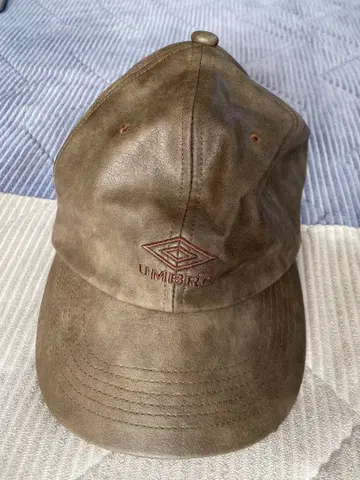 프릭스스토어 UMBRO 가죽 캡
