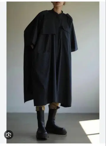 littlesuzie 리틀스지 밀리터리 망토 코트 네이비