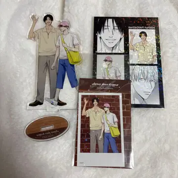 뭐든 좋으니 사라져 줘 아크릴 스탠드 & 멀티컷 브로마이드 세트