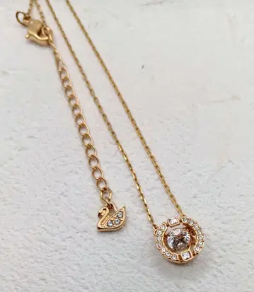 스와로브스키 목걸이 여성용 SWAROVSKI