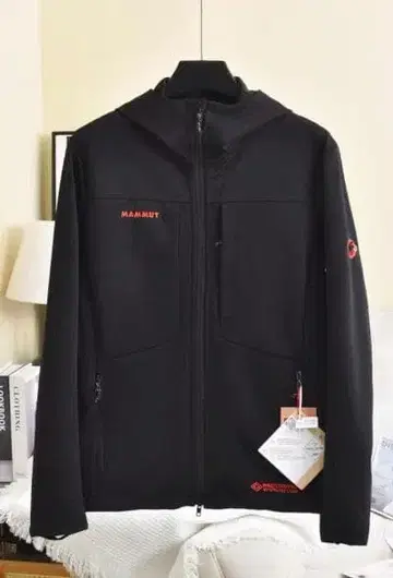 Mammut 블랙 소프트쉘 자켓 블랙 M