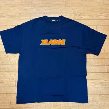 XLARGE 네이비 T셔츠