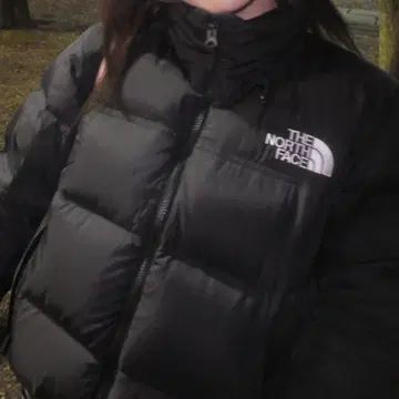 눕시 다운 North Face 블랙