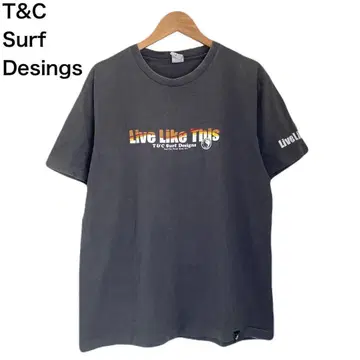 타운앤컨트리 서프계 블랙 반팔 로고 프린트 둥근넥 T셔츠