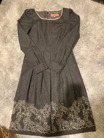 sunauna 그레이 원피스 울 100%