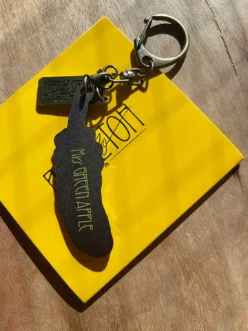 미세스 그린애플 키링 파랑 깃털