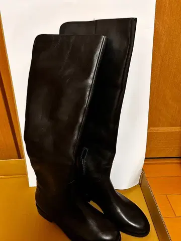 새상품 EVOL 블랙 가죽 니하이 부츠 23.5cm