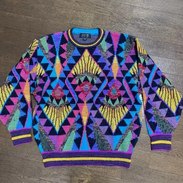 YOSHIYUKI KONISHI 요시유키 코니시 니트