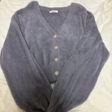 INGNI 페더얀 V넥 니트