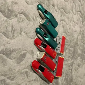 프라레일 E5계 하야부사와 E6계 코마치 (플러스 2량)