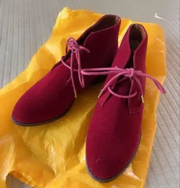 R&E (알앤이) 신발