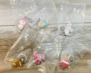 산리오 캐릭터즈 윳토 메지루시 액세서리 컴플리트 세트