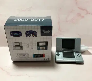 닌텐도 뮤지엄 게임 하드 키링 컬렉션 DS