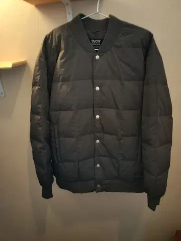 TAION 차콜 그레이 다운 자켓 XL
