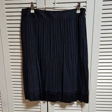 자유구 무릎 기장 플리츠 스커트