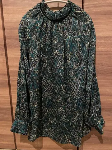 esta'nder 에스탄더 블라우스