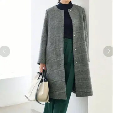 그린 라벨 릴랙싱 글렌체크 노카라 코트