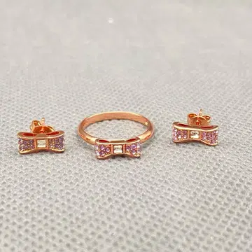 Kate Mm 리본형 귀걸이와 반지 세트