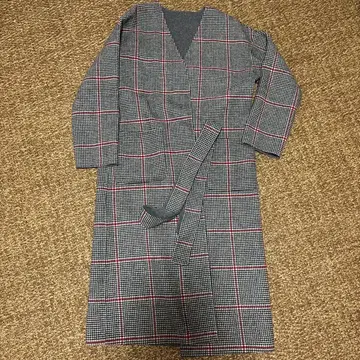 개럴개런트 체크 무늬 롱 코트 울 혼방