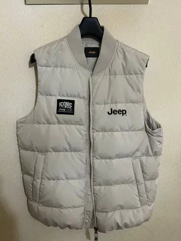 Jeep 그레이 퀼팅 다운 베스트