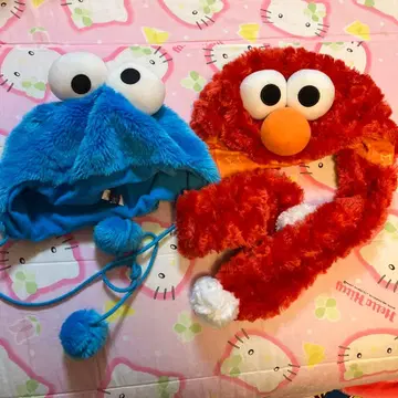 유니버셜 세서미 스트릿 팬 캡 2종 세트