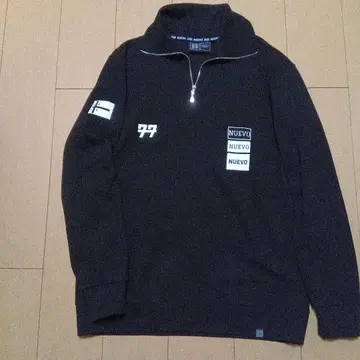 NUEVO 쿠로 하프 지퍼 트레이닝복