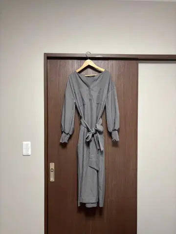 TITE IN THE STORE 그레이 셔츠 원피스 사이즈 38