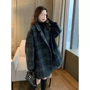 오버 사이즈 네이비 계열 체크 체스터 코트