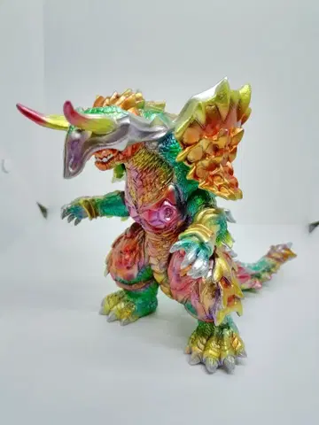 울트라맨 소프트 비닐 니지카가치 리페인트