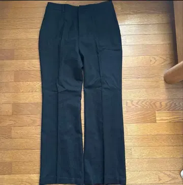 FRAMeWORK 블랙 플레어 팬츠