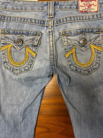 True Religion 부츠컷 데님 25
