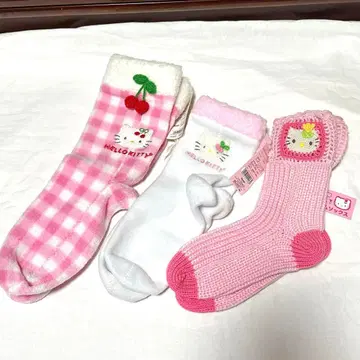 헤이세이 레트로 헬로키티 룸삭스 니트 룸삭스 양말 묶음 판매