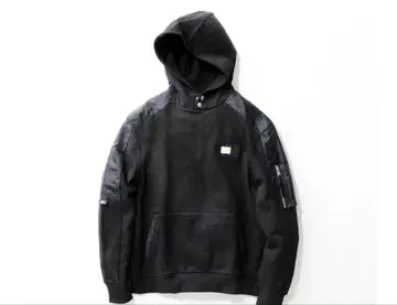 키타무라 타쿠미 착용 타미힐피거 캡슐 컬렉션 후드티