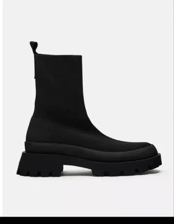 [새상품급] ZARA 트랙 밑창 패브릭 숏부츠 블랙 24cm