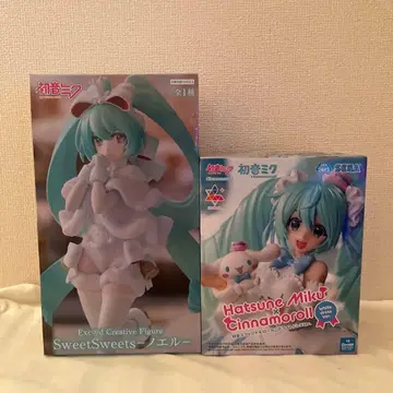 SweetSweets 하츠네 미쿠 x 시나모롤 화이트 드레스 Ver.