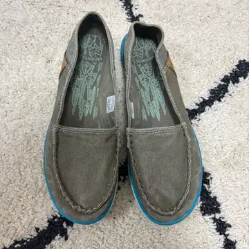 새상품 MERRELL 카키 슬립온