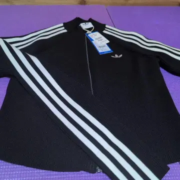 미사용 새상품! adidas 블랙 집업 니트 재킷 L