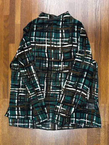 cft. 시어 보틀넥 티셔츠