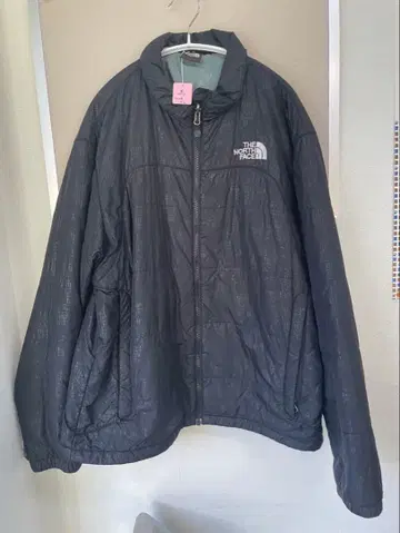 더 노스페이스 블랙 다운 자켓