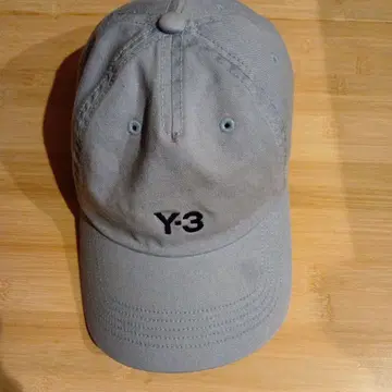 Y-3 캡 프리 사이즈