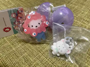 포차코 산리오 미야쿠미야쿠 클리어 키링과 복슬복슬 스노우