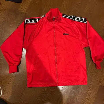 Wilson 레드 저리 상하의 세트