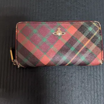 체크 무늬 가죽 장지갑