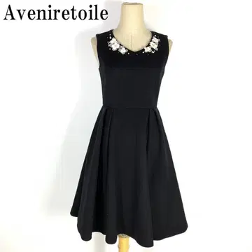 LA1750 아베닐 에투알 꽃무늬 장식 울 플레어 원피스 블랙 34