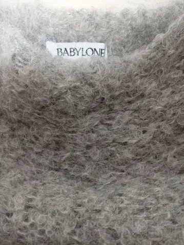BABYLONE 그레이 모헤어 혼방 긴팔 니트